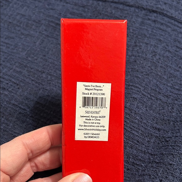 December earrings - Picture 5 of 6